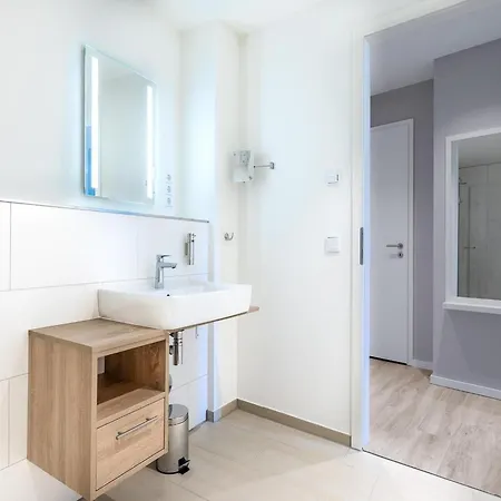 Baltischer Rueckzugsort Mit Sauna アパート *